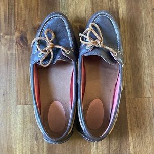 Sperry loafer driving shoe